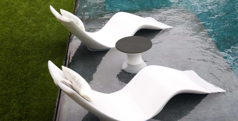 luxury chaise lounge outdoor