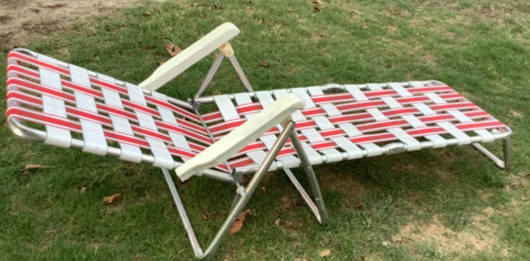 foldable chaise lounge