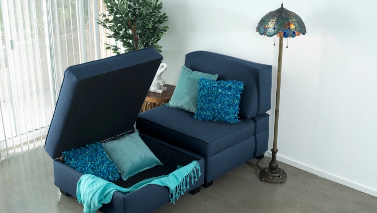 bed with chaise lounge