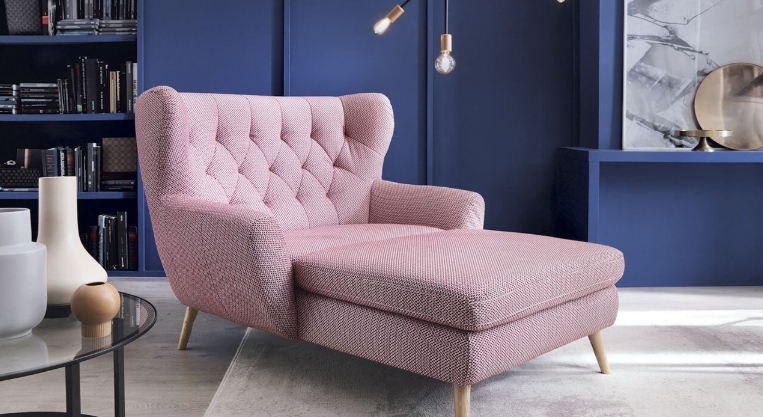 chaise longue armchair