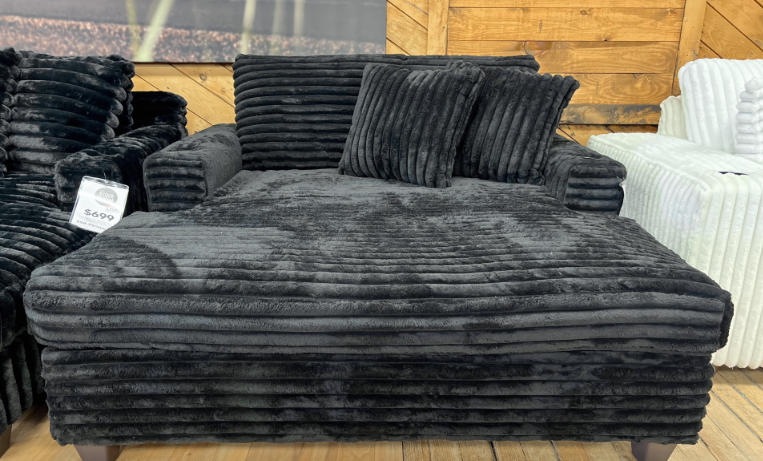 black velvet chaise lounge