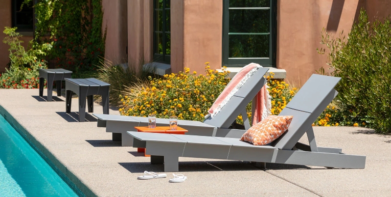 modern outdoor chaise lounge