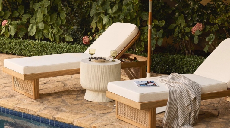 best indoor chaise lounge