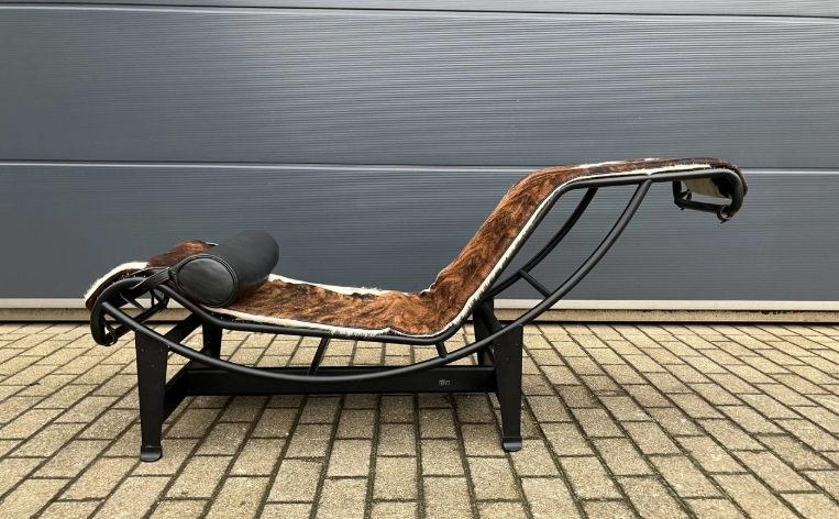 chaise longue 300 euros