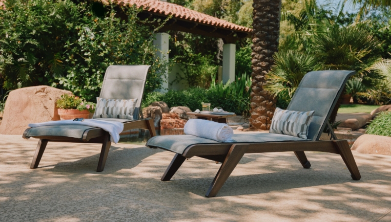 best outdoor wicker chaise lounge