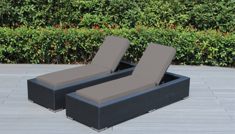 grey chaise lounge outdoor