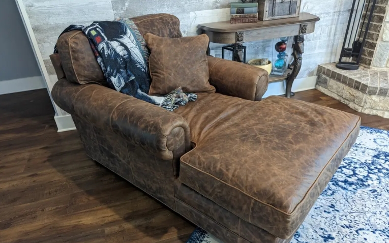 big comfy chaise lounge
