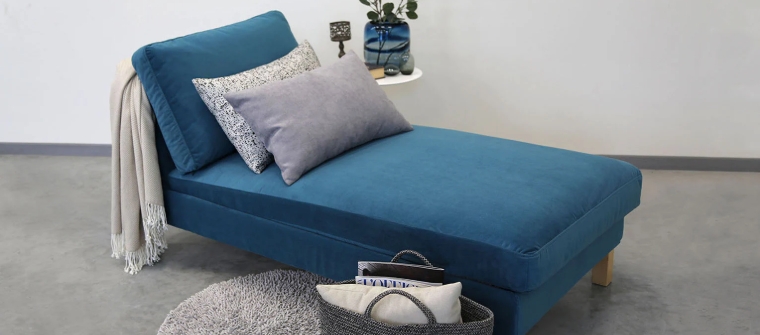 teal chaise longue