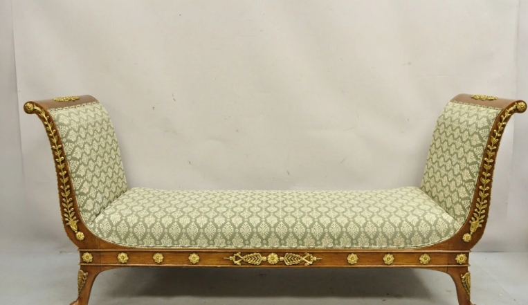 vintage chaise longue