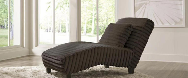 upholstered chaise lounge for bedroom design
