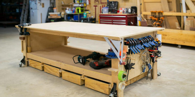 How to Build a Wooden Workbench