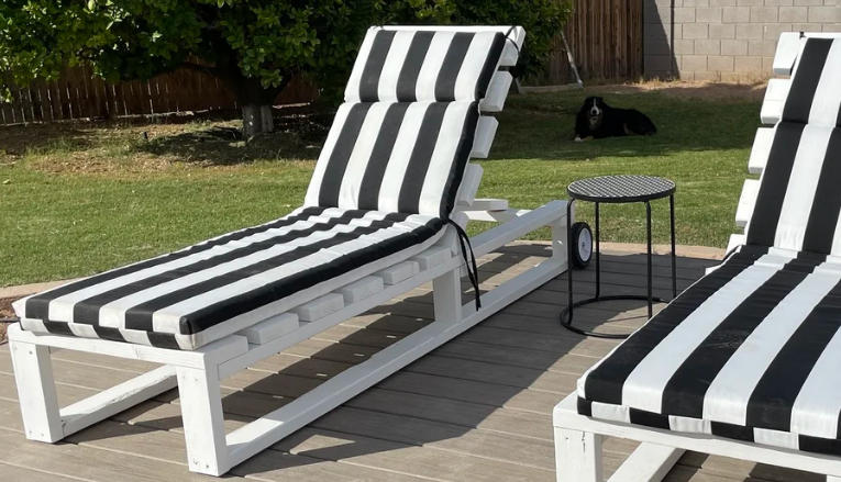 How to Make a Wooden Outdoor Lounge Chair