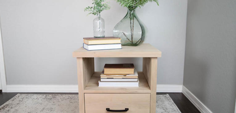 How to Create a Wooden Side Table With Wheels