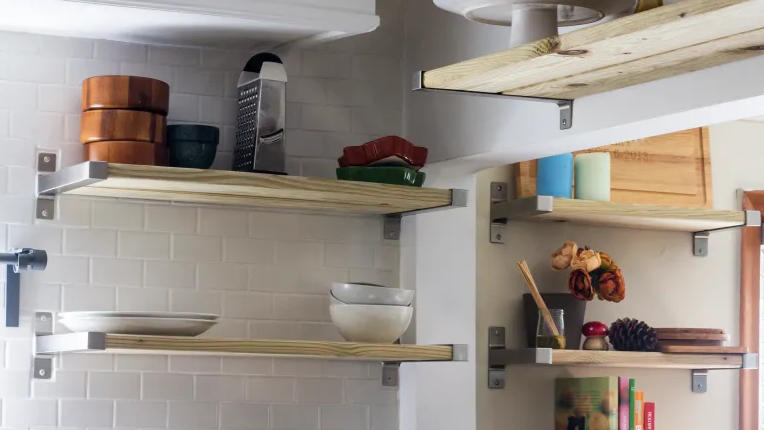 How to Build a Wooden Kitchen Shelf
