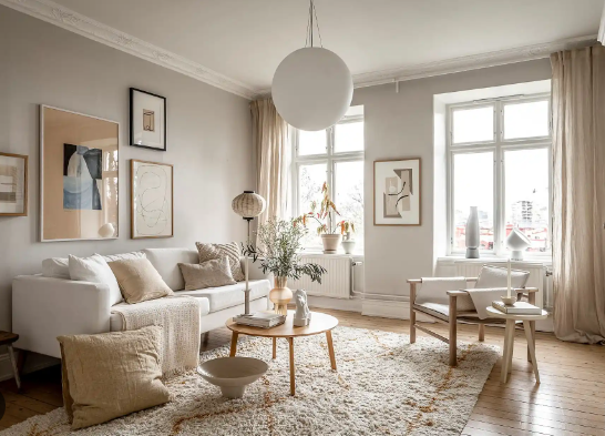 Coffee Table Pairing for White Sofas